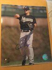 Dan Uggla Signed Licensed  FLORIDA MARLINS 8X10 Photo