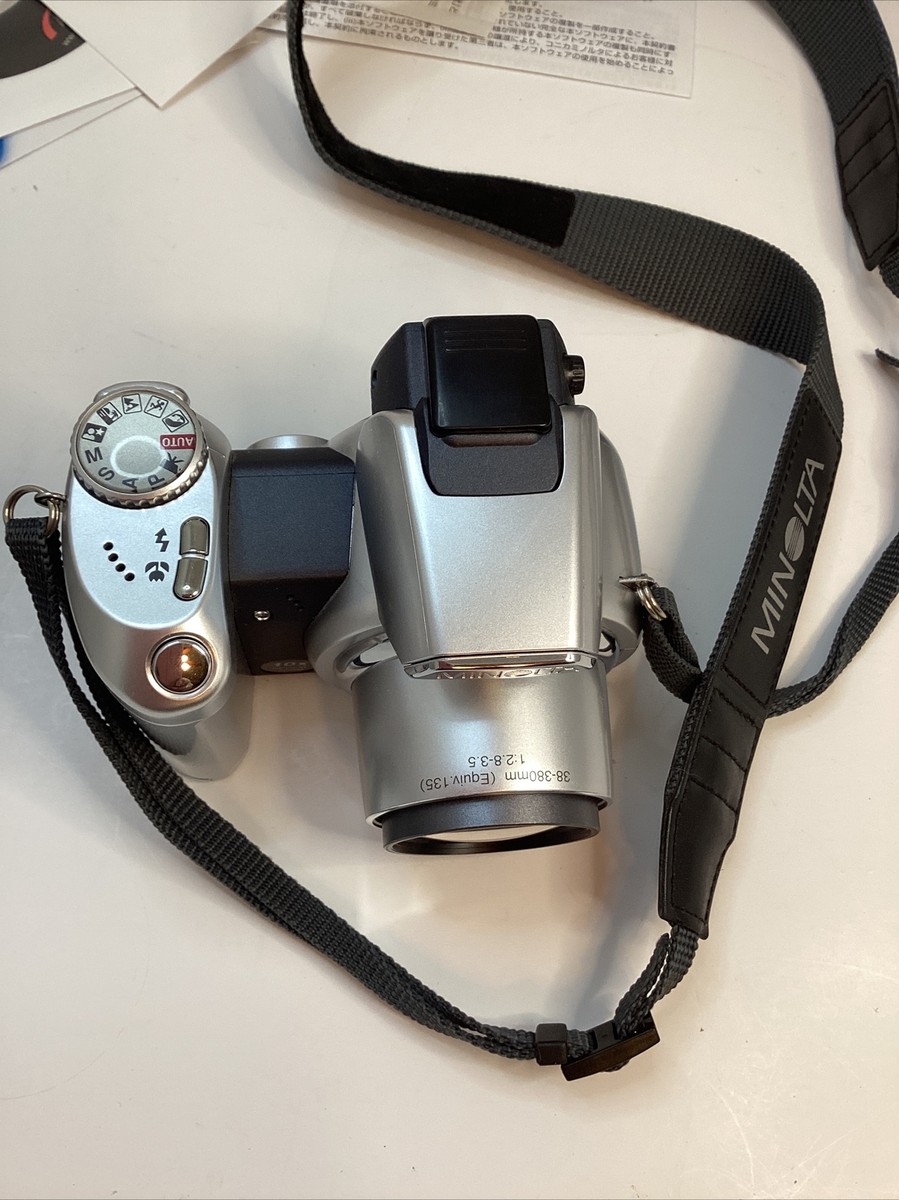 Konica Minolta DiMage Z1 10x 3.2m Bag, Strap, Instructions, Cords