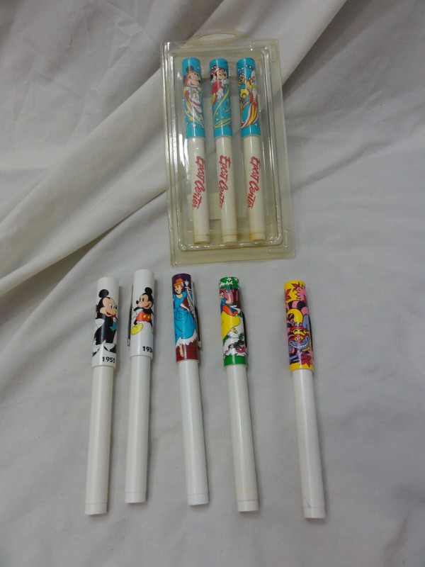 *As Is* Vintage DISNEY World Epcot Pens ~ No Ink ~ Collectible