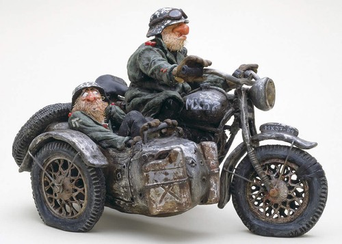 THE SIDECAR german COMIC ART of Guillermo Forchino soldiers figure statue cart
