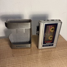 Vintage Sanyo M-G10 Stereo Metal Hi Lo Cassette Tape Player w/ Case TESTED  