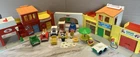Vintage Fisher Price Village Town Main Street 1973 #997 Vehicles & People