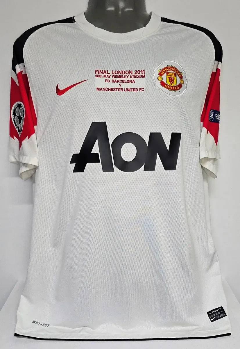 Preços baixos em Equipe Nacional Nike Manchester United Camisas de