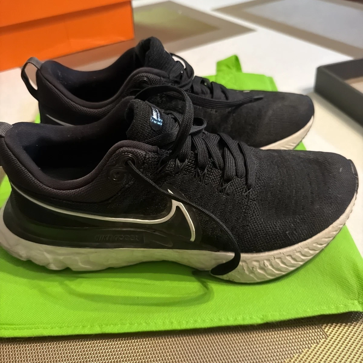 Nike ReactX Infinity Run 4 Black White for Sale | Authenticity