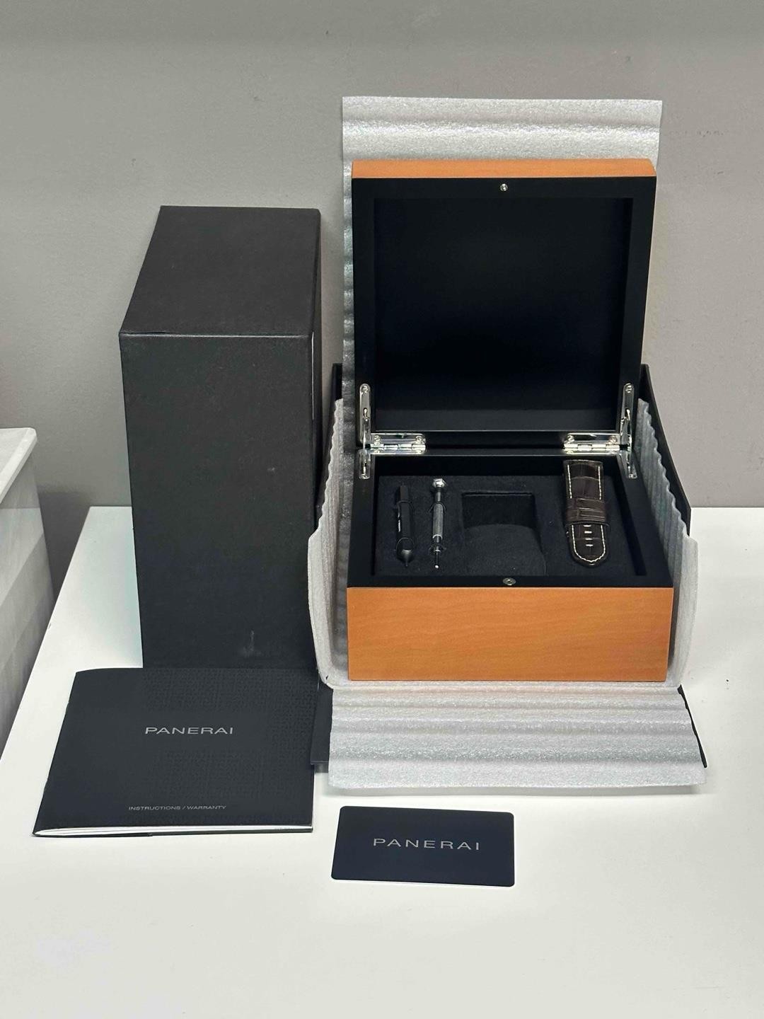Panerai Luminor 1950 Flyback 44mm Automatic 18k Rose Gold Men's Watch PAM1020 image 6