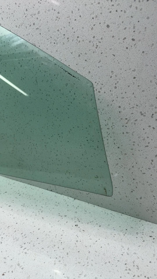 2010 2011 2012 2013 2014 Subaru SUBARU LEGACY Right Front Door Glass/window Foto 4 de 4