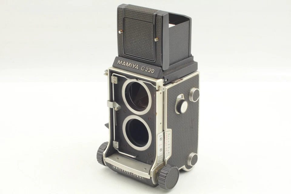 Cámara fotográfica "Exc+5" Mamiya C220 Pro con lente TLR Sekor 80 mm f/3,7 de Japón Foto 4 de 4