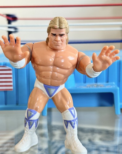 NARCISSIST LEX LUGER WWF Wrestling Figure Hasbro A...