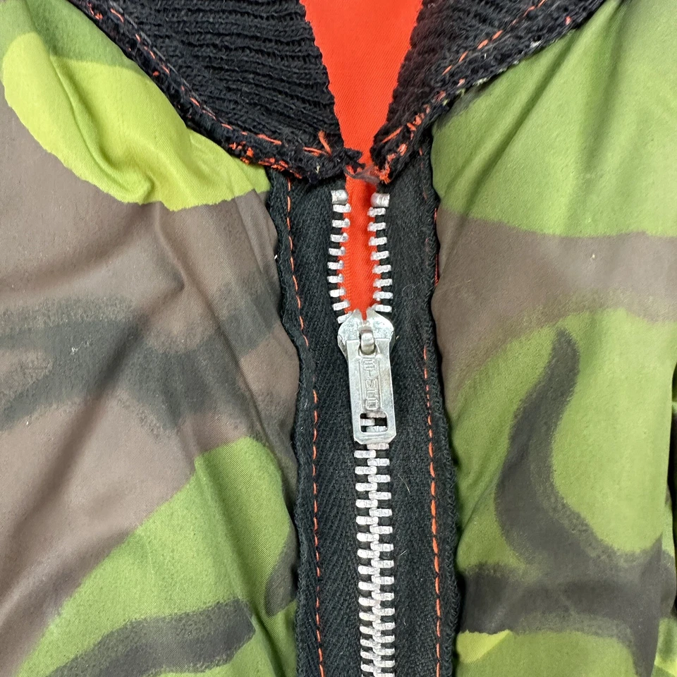 VTG Hunting Vest Reversible Woodland Camo Blaze Orange - Sz L - Simco Zipper - Image 2 of 4