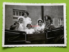 Photo, WW2, Young Man with Bride and Children N 50843