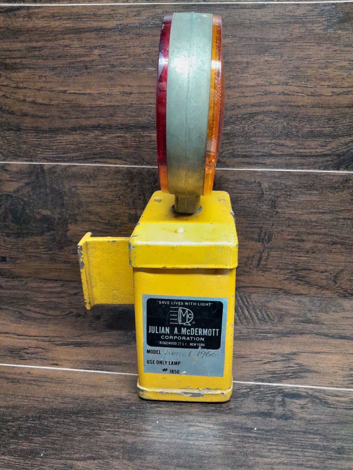 Vintage American Julian Mcdermott A Railway Lamp Pennsylvania Signal