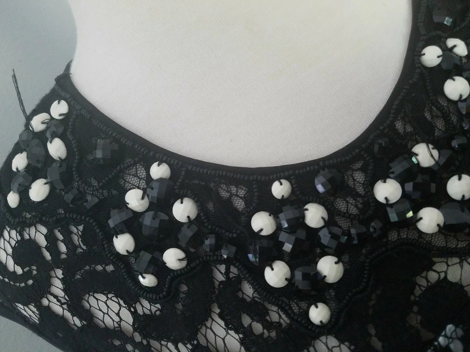 Женское черно-белое кружевное вечернее коктейльное платье выше колена Adrianna Papell размер 6  - Изображение 3 из 4