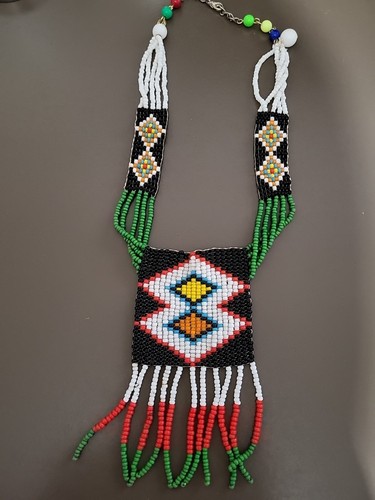Vintage Handmade NATIVE AMERICAN BEADED Chocker - Picture 1 of 6
