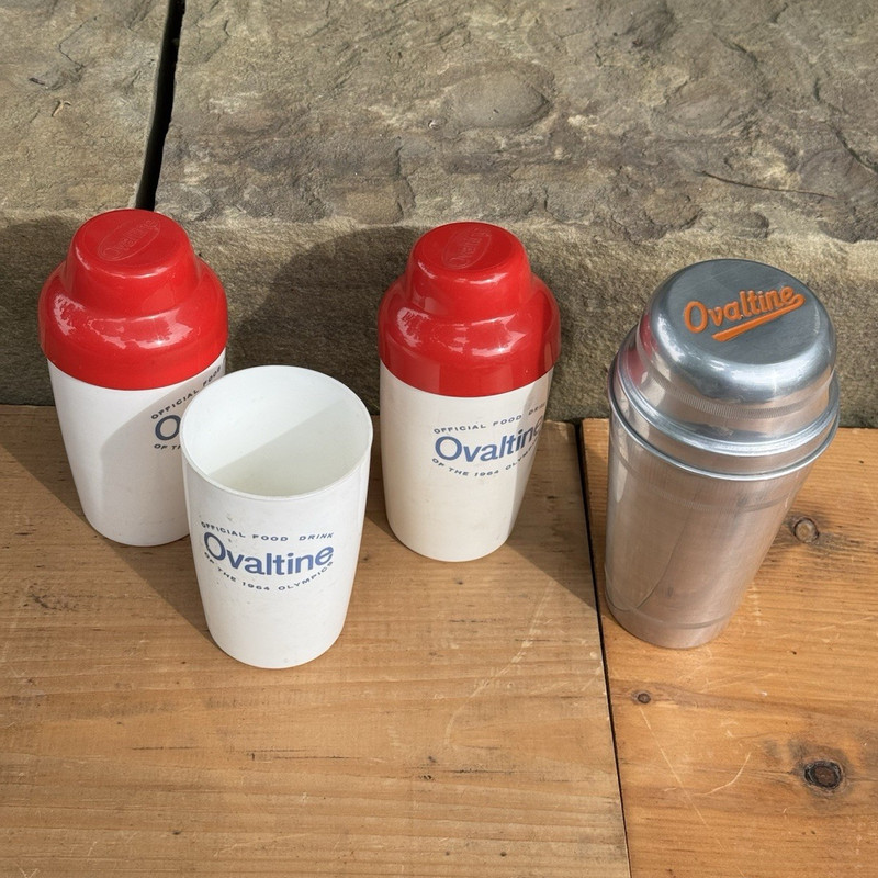 Vintage Ovaltine Shaker cups lot of (4)
