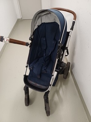 Joolz Kinderwagen blau mit Babyschale VHB 75 Euro