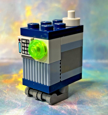 LEGO Star Wars: Servo (SR-V0) - Gonk Droid (GNK Power Droid) Minifigure