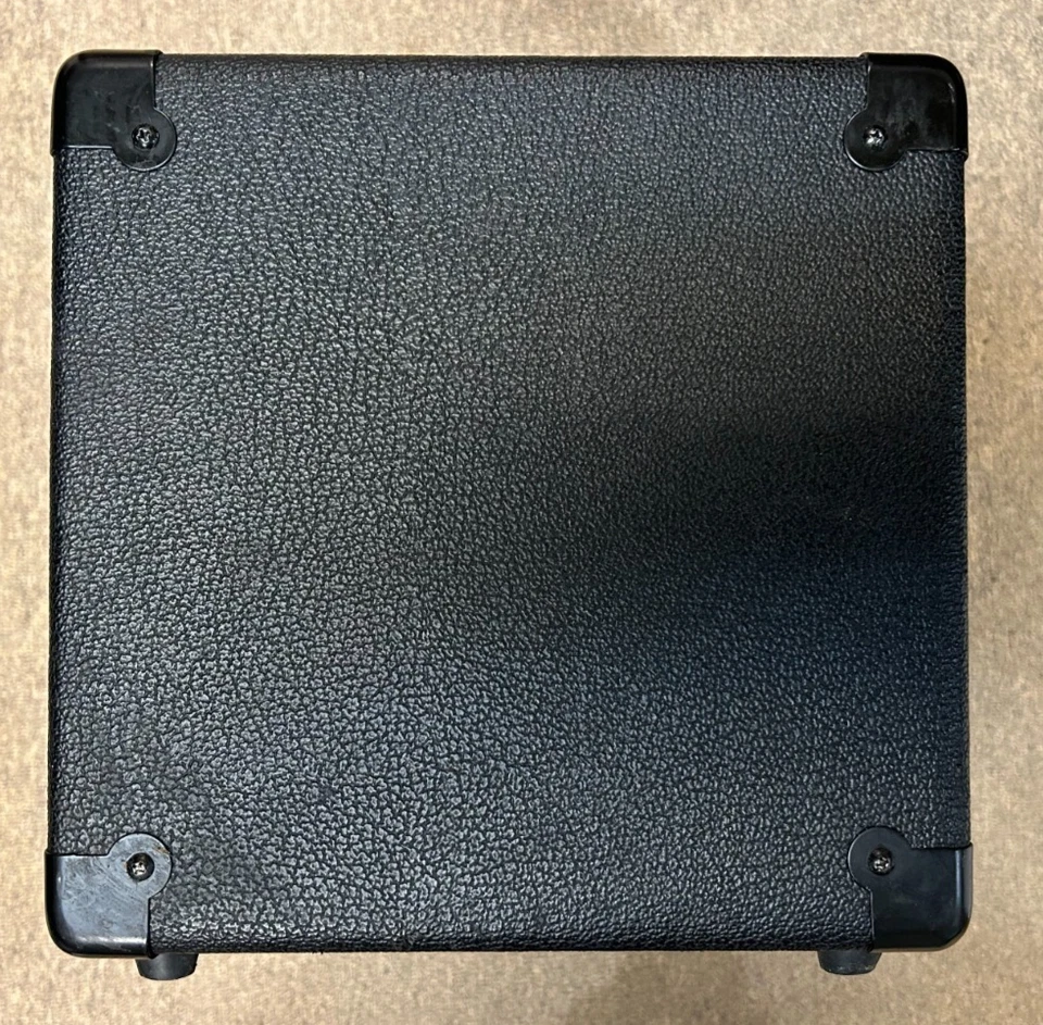 (MA6) Peavey PVi8500 All In One Powered Mixer - 400 Watt - Bluetooth - Image 3 of 4