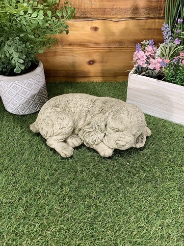 STONE GARDEN LYING SPANIEL DOG PUPPY SLEEPING HOUND ORNAMENT MEMORIAL STATUE - Picture 2 of 9