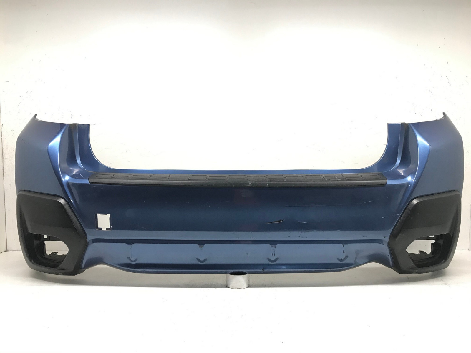 Rear Bumper LOCAL Subaru Crosstrek Base/Premium/Limited 2018 2019 57704FL250 OEM