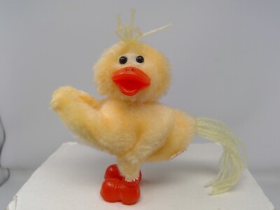 Vintage Dan-Dee Clip On Easter Chick