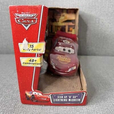 ギアーアップ アンド ゴー ライトニング・マックィーン マテル Gear Up N Go Lightning McQueen Disney Pixar Cars World of