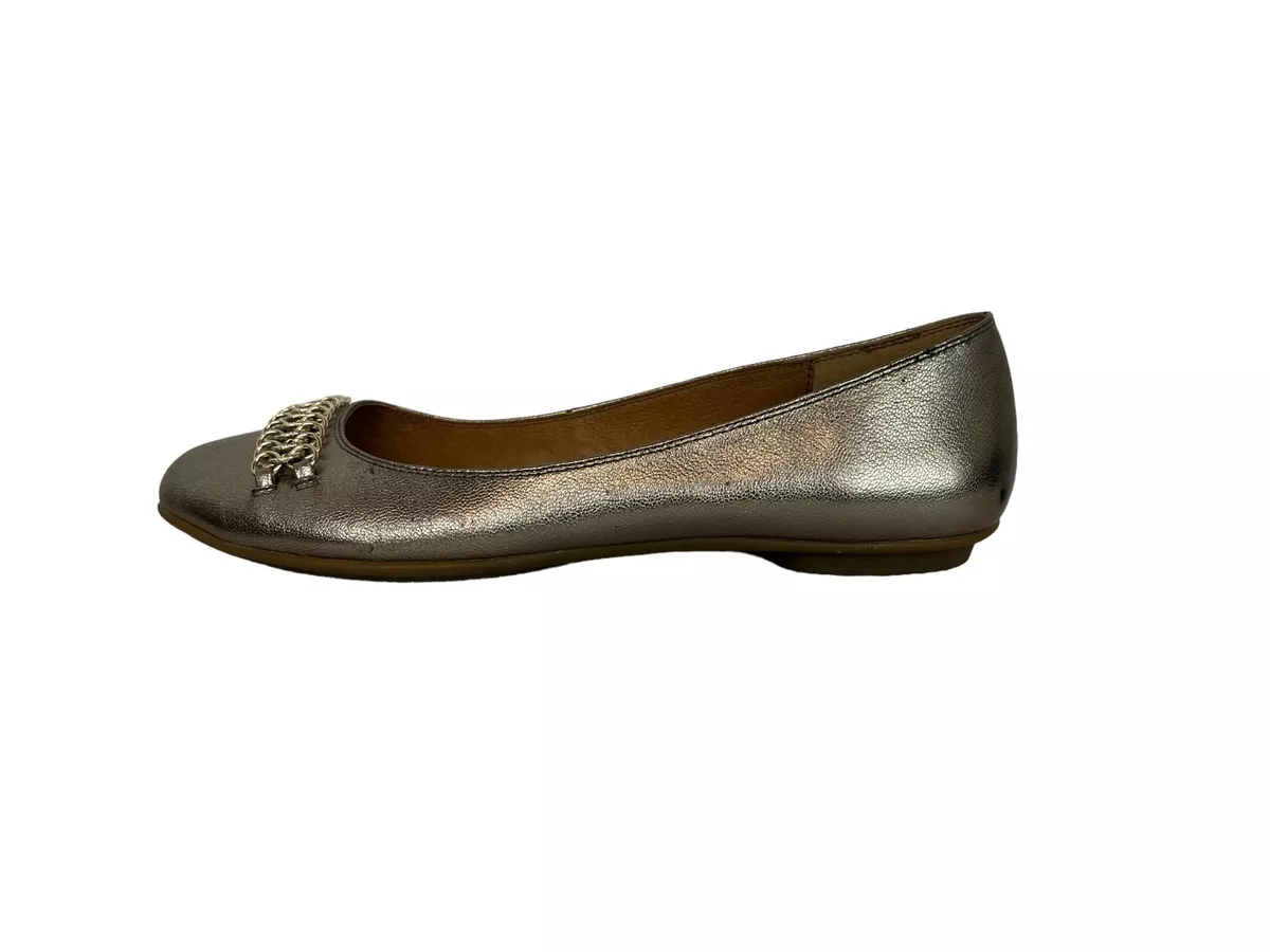 Sofft hotsell gold shoes