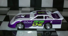 HOOSIER #57 WHITE & PURPLE 1/32 PULL BACK DIRT LATE MODEL DIECAST RACING CAR
