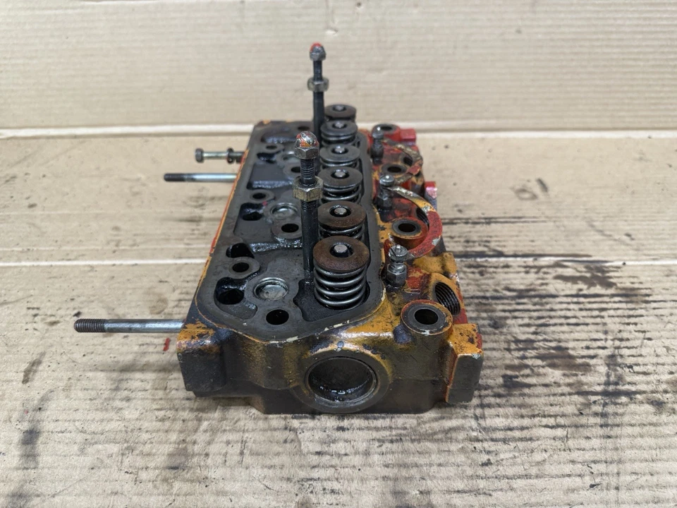 Culata Toyosha CS112OEM Hinomoto C142 C144 Massey Ferguson 1020 Foto 4 de 4