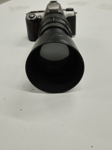 Nikon F65 Film Camera w/ with 70-300mm Sigma APO MACRO auto focus - Picture 3 of 8