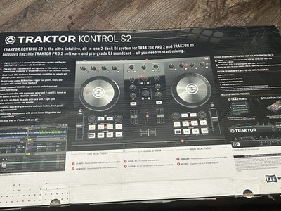 Native Instruments TRAKTOR KONTROL S2 MK1 2-Channel 2-Deck DJ