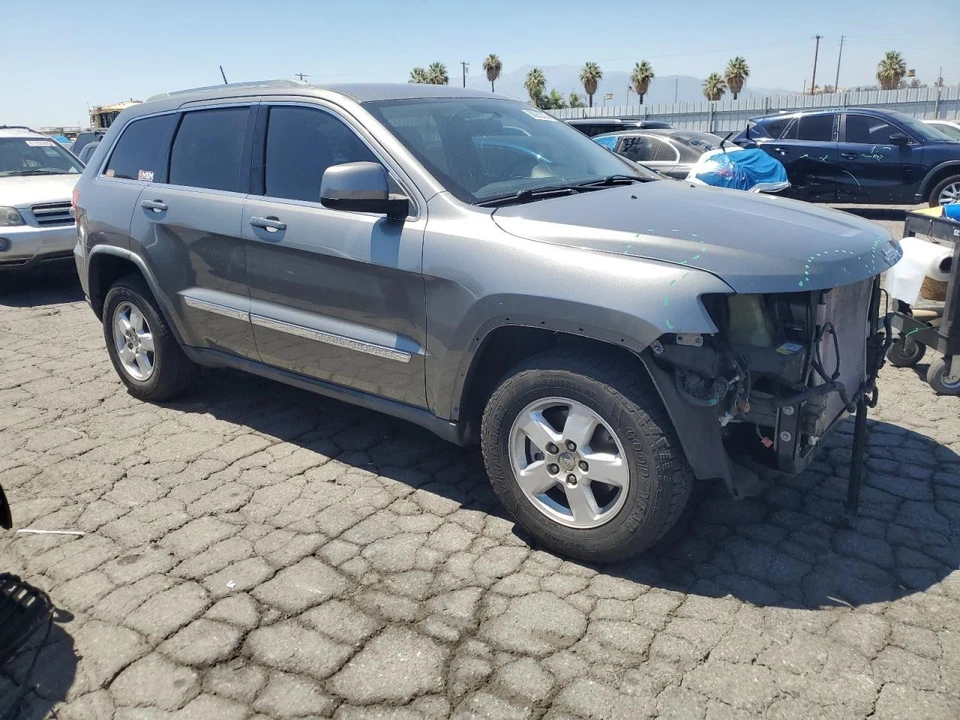 Used Fuel Tank fits: 2011 Jeep Grand cherokee Grade A - Image 4 of 4