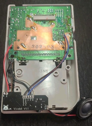 Nintendo Game Boy DMG Amplificatore Vivaldi Da 3Watt + Nuova Porta Cuffie! - Imagen 1 de 4