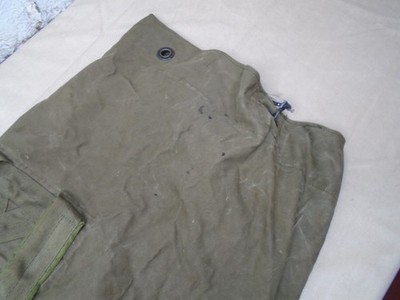 Vintage Duffel Bag Vietnam Era 60s/70s Olive Green US Military