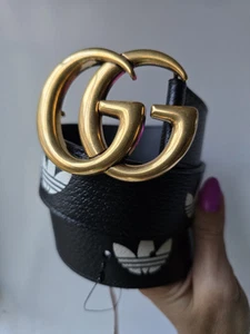 Ceinture Gucci x Adidas 75 30 GG boucle Marmont cuir noir blanc logo trèfle