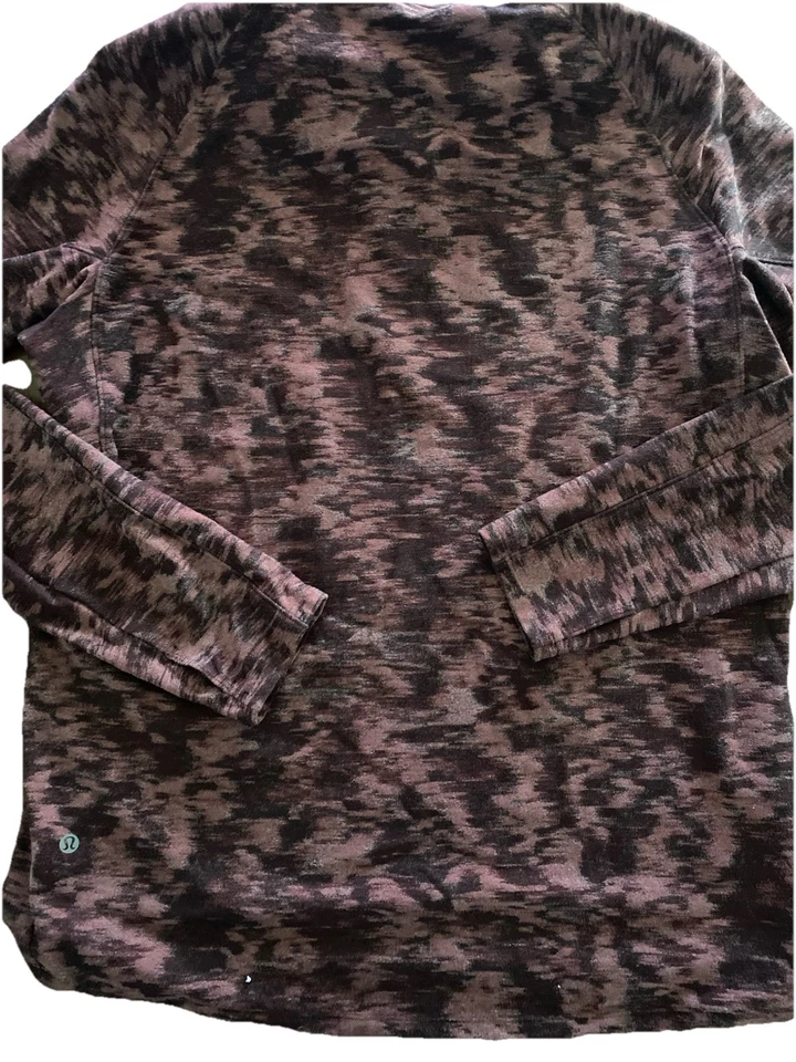 Lululemon, Women’s Heather Bordeaux 1/4 Zip Pullover, Sz XL. - Image 3 of 3