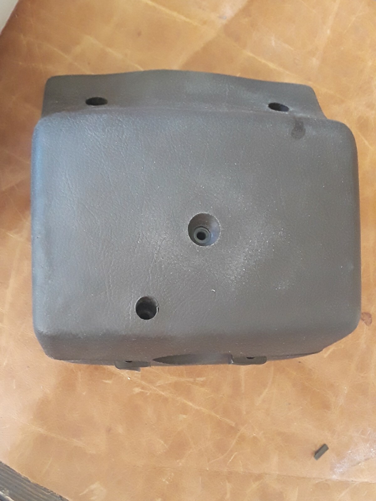 MASERATI BITURBO STEERING WHEEL COLUMN COVER CLAMSHELL COLLAR BROWN 