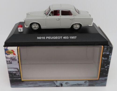 NOSTALGIE VOITURES MINIATURES DE COLLECTION PAR COFRADIS VOITURE 1/43 au choix - Foto 2 di 42