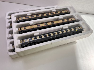 ACME rame 7 voitures voyageurs INTERCITY VESUVIO 55011 + 55024 NEUF et RARE