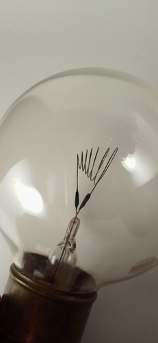 VTG 7 Coil Filament Clear 200 Watt 120 Volt Lightbulb w/Original Sticker - Picture 7 of 17