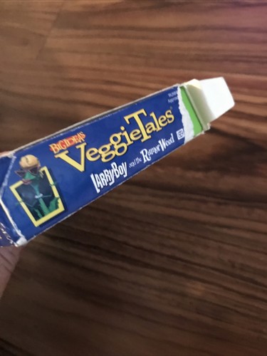 VeggieTales - Larryboy the Rumor Weed (VHS, 2000) lime green rare - Picture 7 of 9