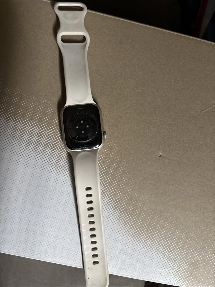 Apple Watch Sport 1 Gen 7000 Series Smartwatch Gray Strap 42mm Aluminum Case - Image 2 of 4