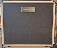 Brand New, Multicomp Pro 12 inch extention speaker Cabinet for electric guitars.