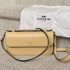 Nwt Coach New York Elora Top Handle Crossbody Bag Vanilla Yellow Leather Ccy30 Nwt Coach New York Elora Top Handle Crossbody Bag Vanilla Yellow Leather Ccy30