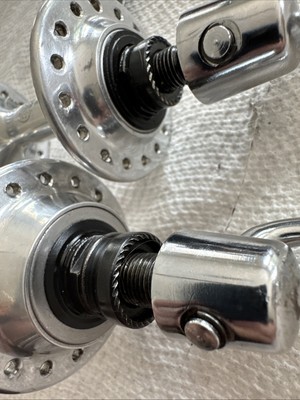 Campagnolo 8 Speed Hub Set - Veloce / Athena, 32h, QR Skewers