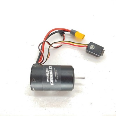 Hobbywing QuicRun Fusion 8IGHT SE FOC 2-in-1 Brushless System (1800Kv) XT60