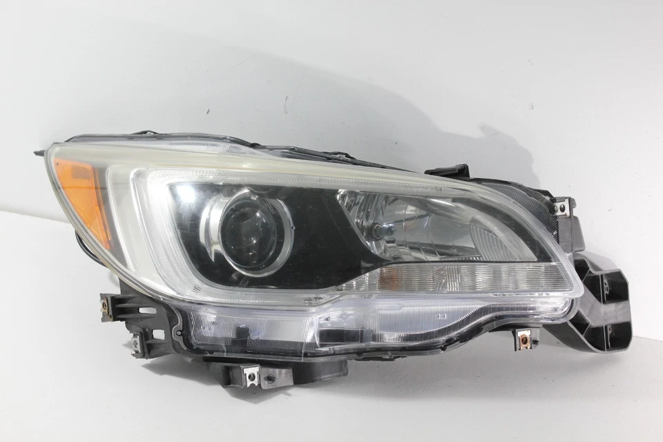 FARO DELANTERO DERECHO SUBARU OUTBACK LEGACY 2015-2017 Foto 2 de 4
