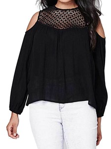 black cold shoulder top size 22