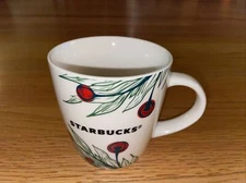 STARBUCKS 2020 CHRISTMAS HOLIDAY MUG SPRIG OF BERRIES 12 OUNCE EXCELLENT COND.