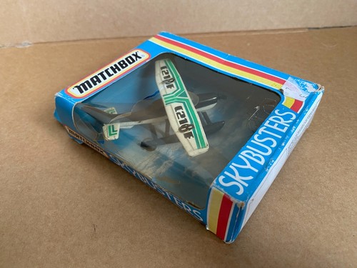 Matchbox Skybusters SB-9 Cessna 402 Float Plane, 1989, Boxed, Die Cast. - Picture 4 of 5