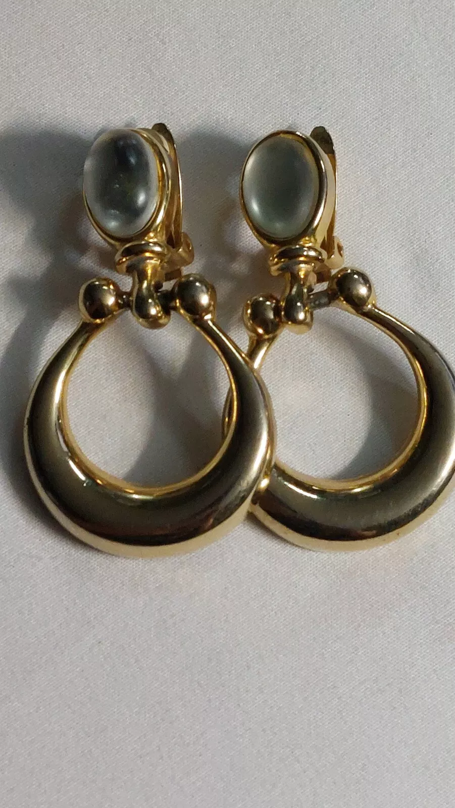 Boucles d'oreilles pendantes vintage costume mode bijoux Paolo Gucci fausse perle